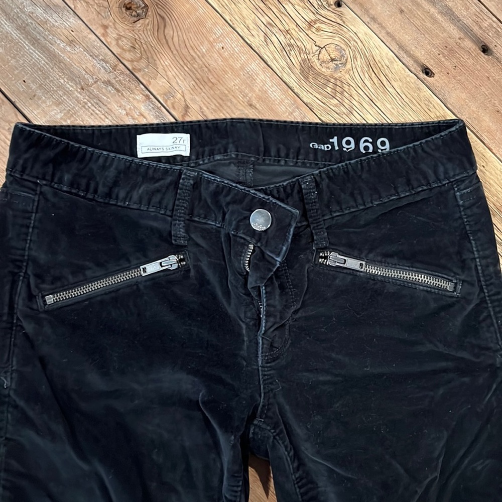 GAP Women's Dark Skinny Pants with Front Zippers